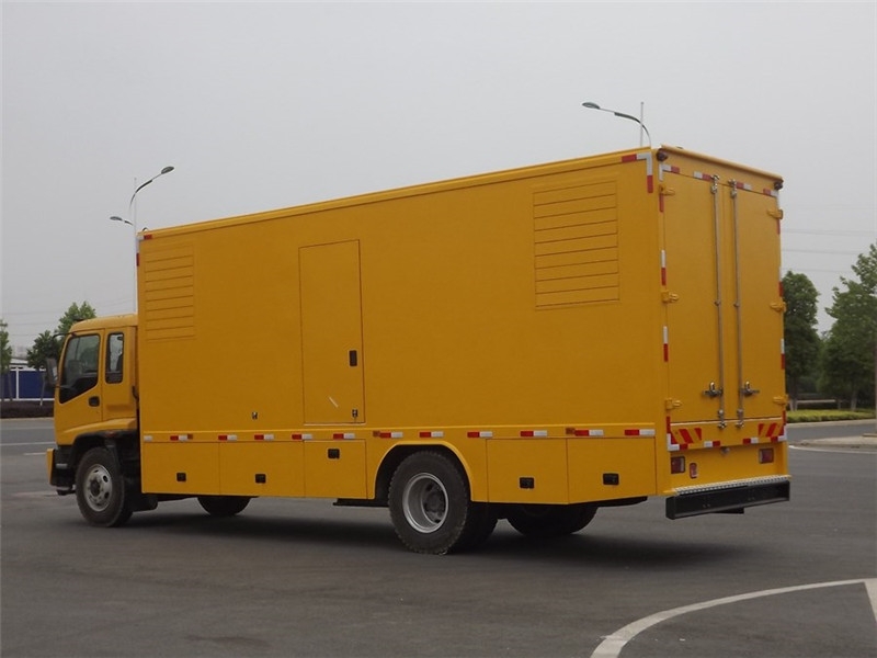 波密发电车出租- 柴油发电机油箱怎么清洗