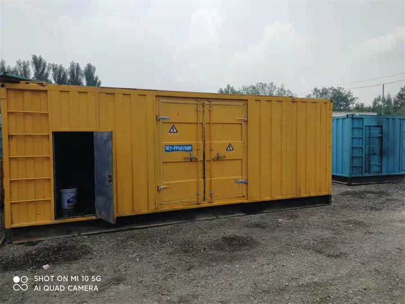 波密200KW柴油发电机组需要配备什么型号的电缆线？
