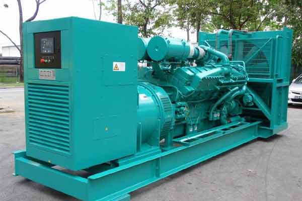 波密柴油发电机组电压不稳定怎样维修？