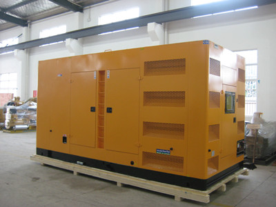 波密不同类型的发电机组在冬季保养时的注意事项有何差异？